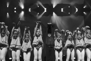 Contact-Details---Leah-Moran-Stage-school-in-Kildare-for-Learning-Singing-Dancing-bw